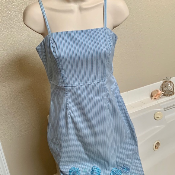 Express Stretch Pinstripe Strapless Midi Dress - Picture 3 of 13